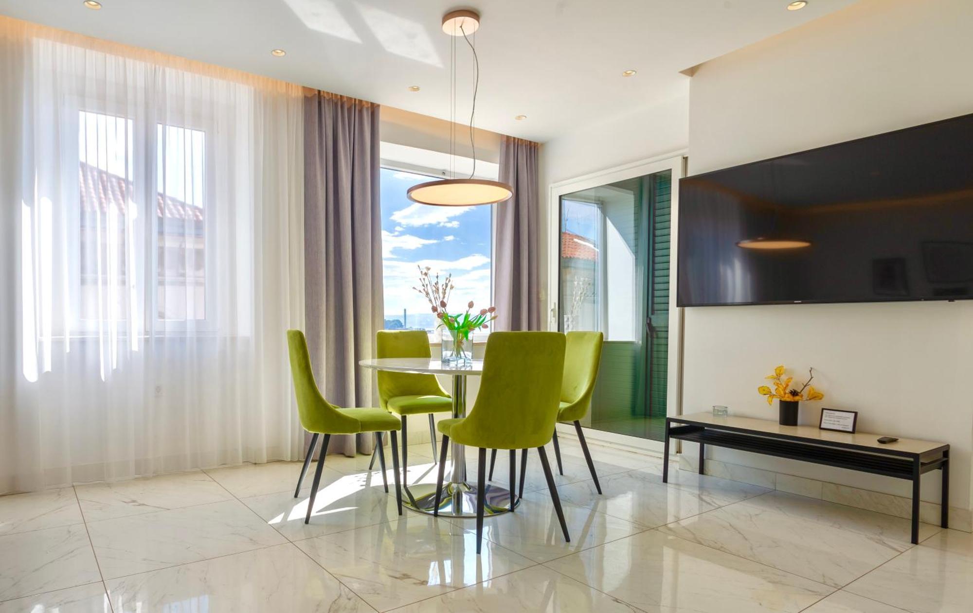 Apartments & Rooms Graso Split Bilik gambar