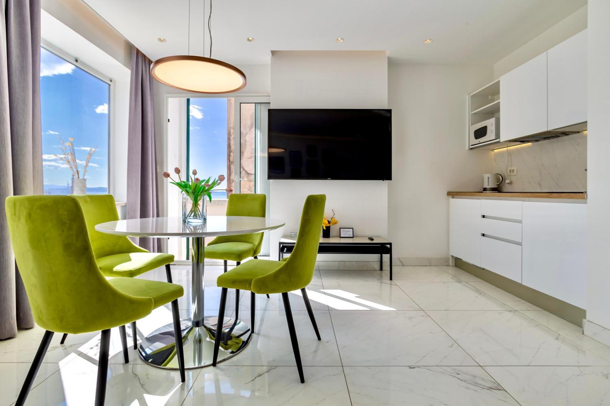Apartments & Rooms Graso Split Bilik gambar