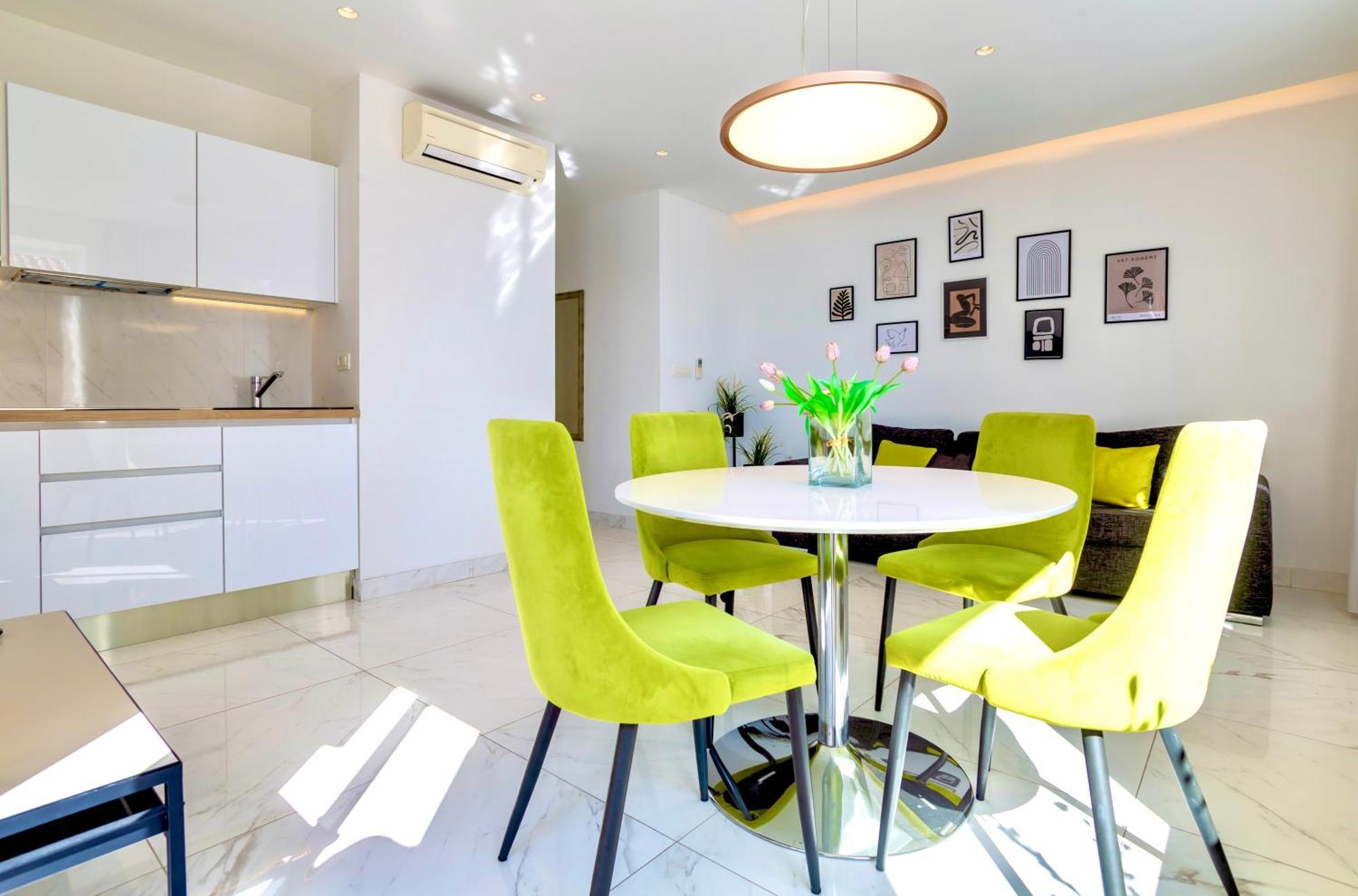 Apartments & Rooms Graso Split Bilik gambar