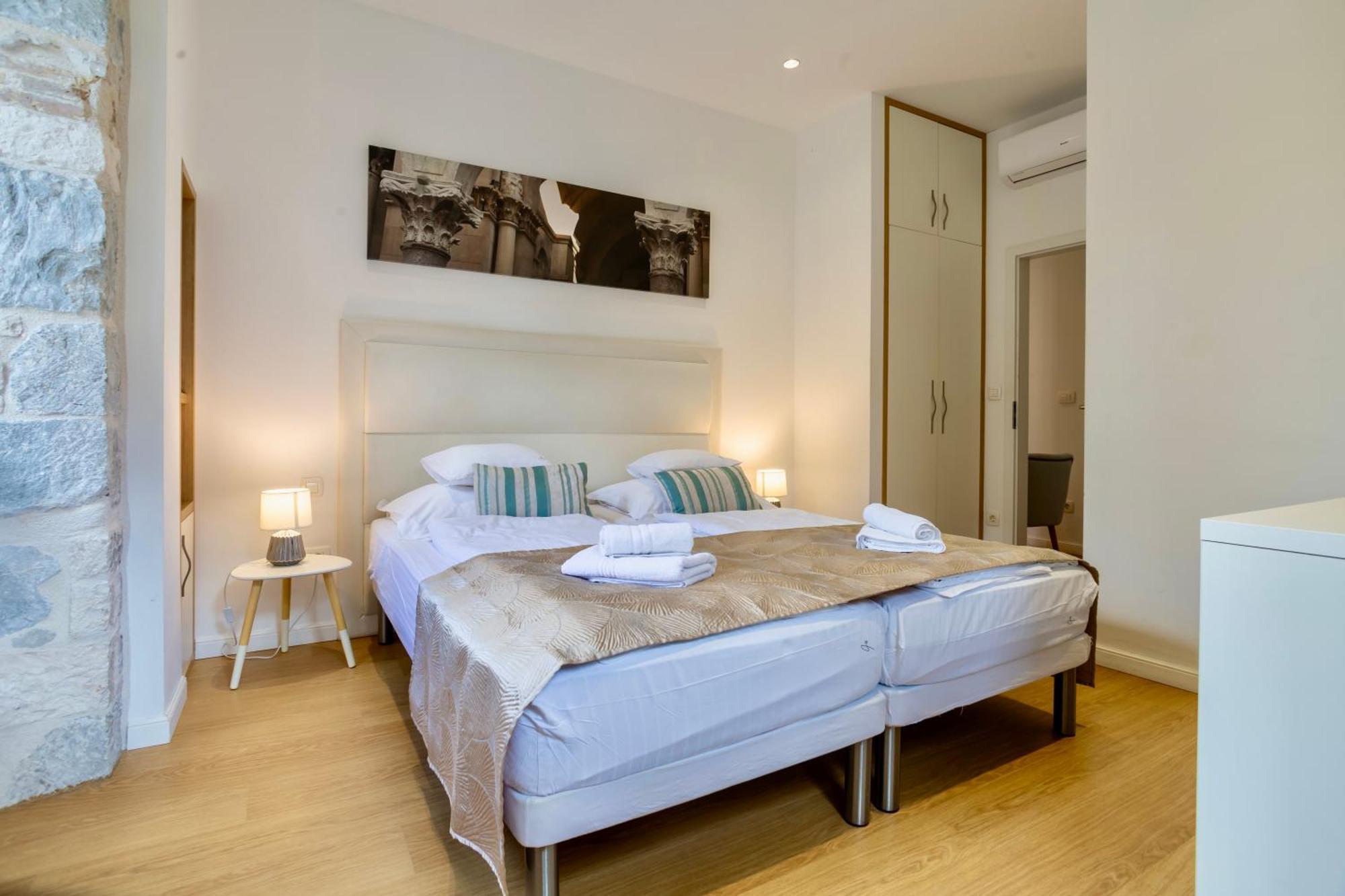 Apartments & Rooms Graso Split Bilik gambar