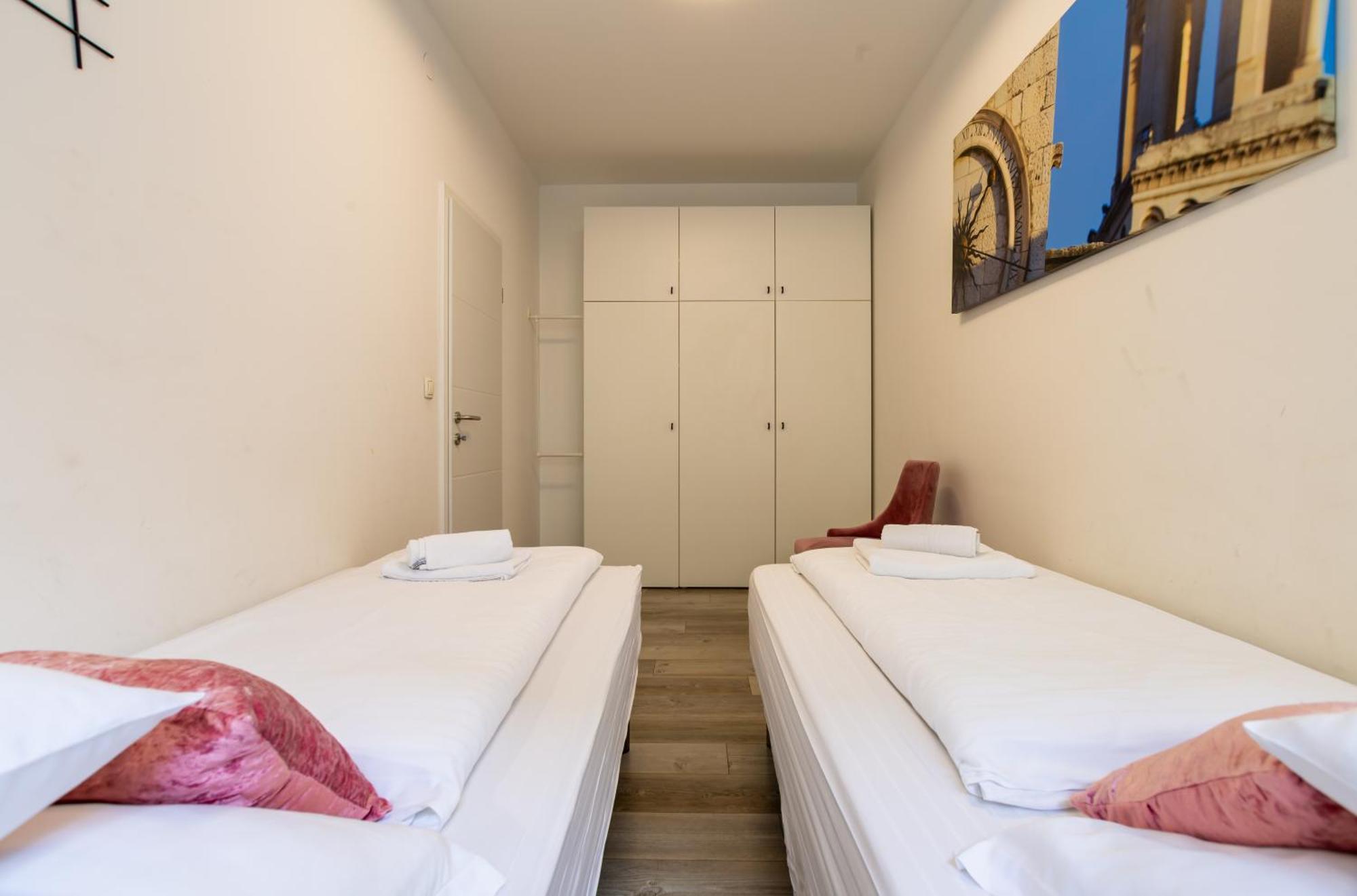 Apartments & Rooms Graso Split Bilik gambar