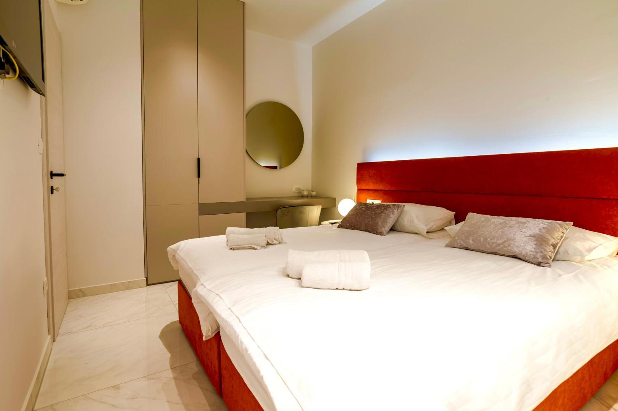 Apartments & Rooms Graso Split Bilik gambar