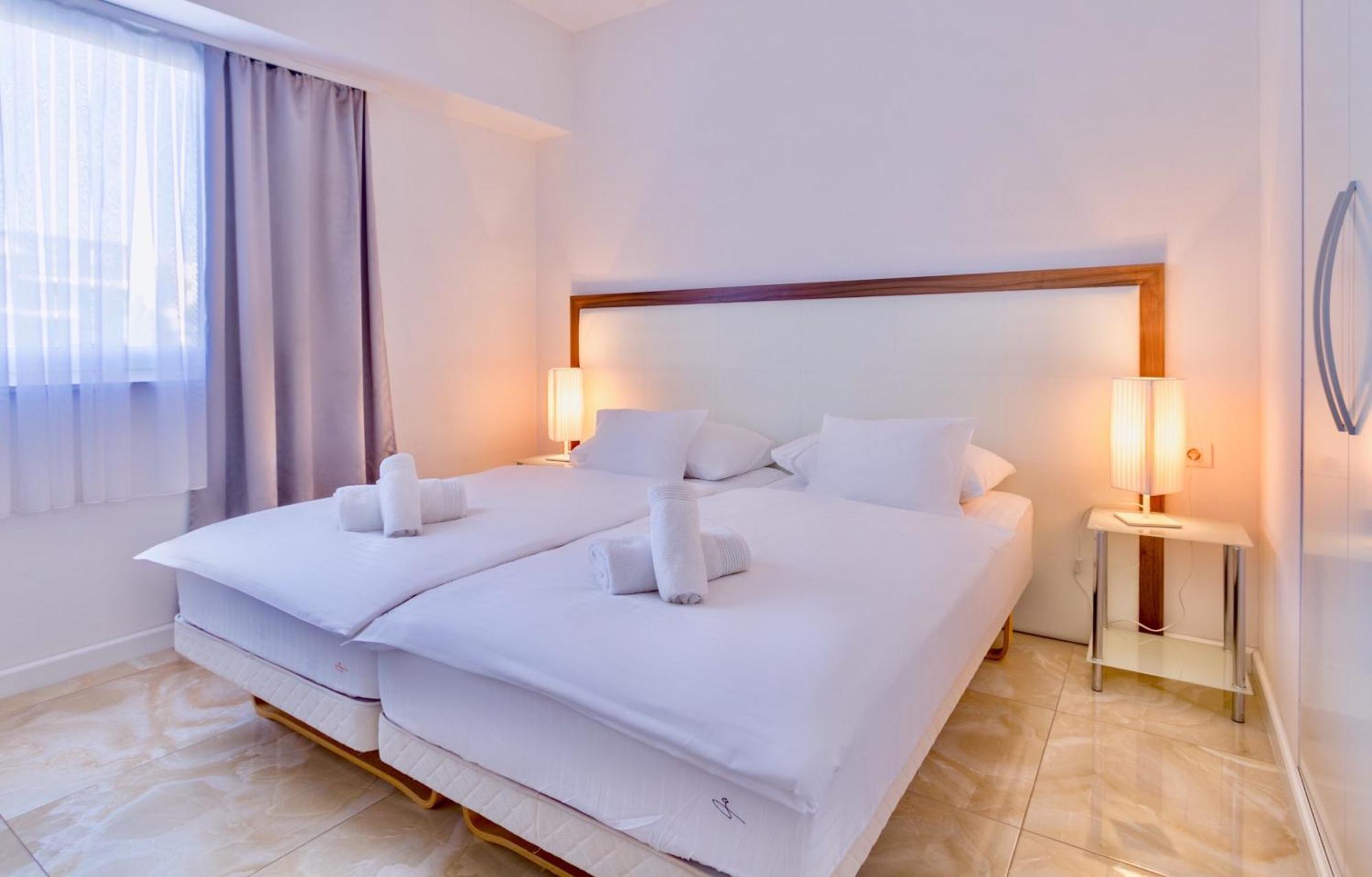 Apartments & Rooms Graso Split Bilik gambar